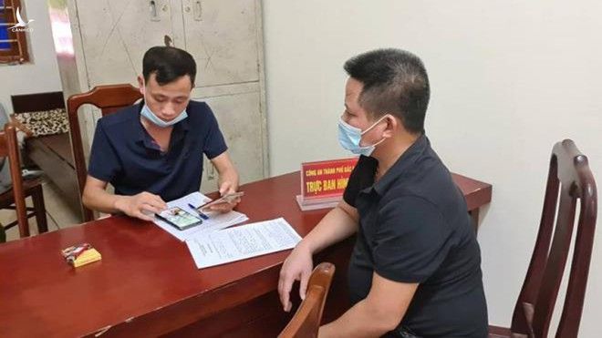 Cô gái lên cơn co giật, nhập viện sau khi bị chủ quán bắt quỳ - ảnh 1