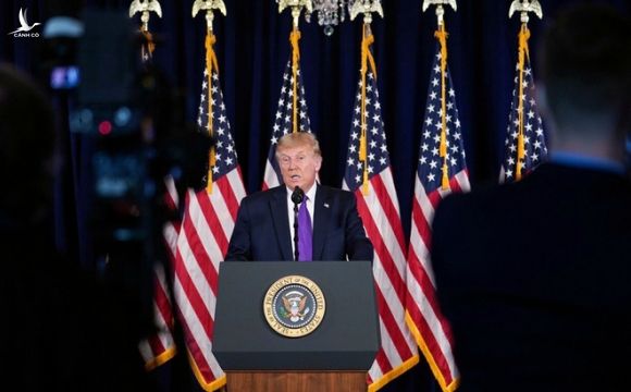 Tổng thống Trump khoe một kỷ lục mới, nói Trung Quốc "làm điều đó để khiến tôi vui lòng" Tổng thống Trump khoe một kỷ lục mới, nói Trung Quốc "làm điều đó để khiến tôi vui lòng"