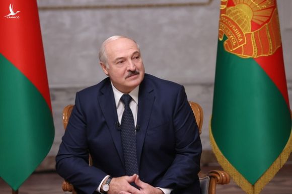 Tổng thống Belarus nói Nga sẽ là nước tiếp theo nếu Belarus sụp đổ - Ảnh 1.