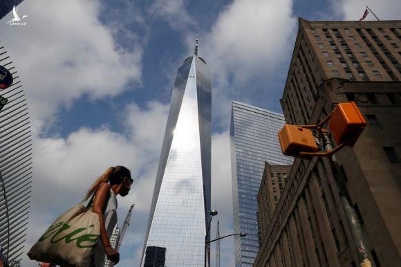 Mỹ tưởng niệm gần 3.000 nạn nhân tử vong do khủng bố ngày 11-9 - Ảnh 6.