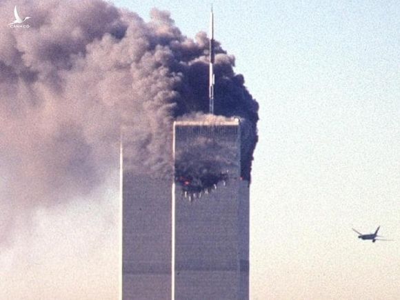 Nhìn lại những khoảnh khắc ám ảnh về vụ khủng bố 11/9 - 13