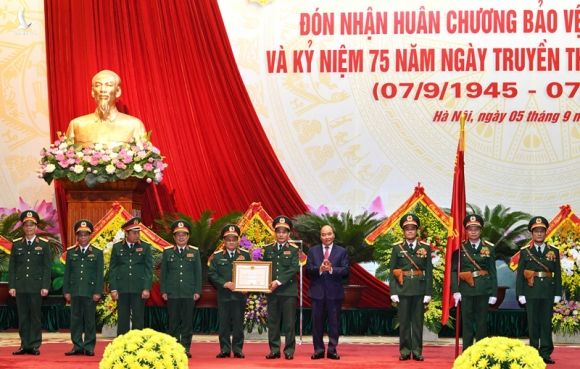 Thủ tướng: Đưa khoa học và nghệ thuật quân sự Việt Nam lên tầm cao mới