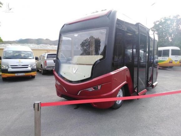 Vingroup đề xuất mở mới 5 tuyến xe buýt điện ở TP.HCM