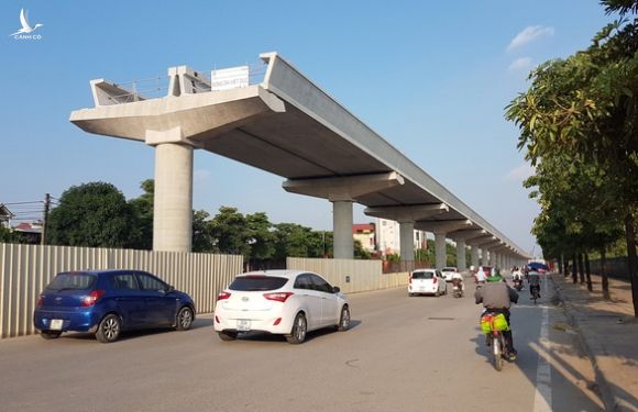 Hà Nội đề xuất hơn 65.400 tỉ từ ngân sách đầu tư metro tuyến Văn Cao - Hòa Lạc - Ảnh 1.