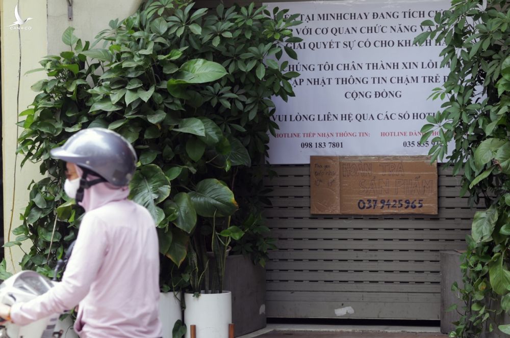 Cửa hàng 30 Mã Mây, quận Hoàn Kiếm - nơi cung cấp các sản phẩm pate Minh Chay chiều 3/9. Ảnh: Tất Định.