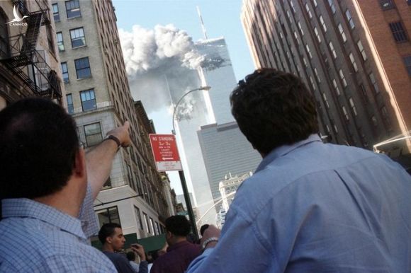Nhìn lại những khoảnh khắc ám ảnh về vụ khủng bố 11/9 - 2