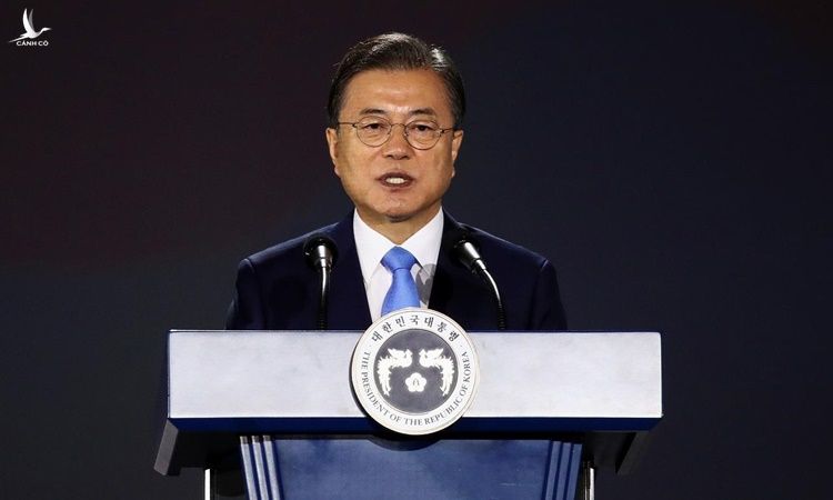 Tổng thống Moon Jae-in phát biểu tại thủ đô Seoul, Hàn Quốc, ngày 15/8. Ảnh: Reuters.