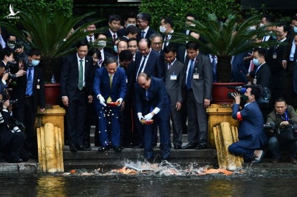 Tổng Bí thư, Chủ tịch nước Nguyễn Phú Trọng tiếp Thủ tướng Nhật Bản - ảnh 3