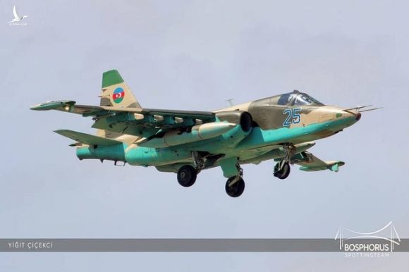 Su-25 nghi của Azerbaijan bị bắn rơi ở Nagorno-Karabakh - 1