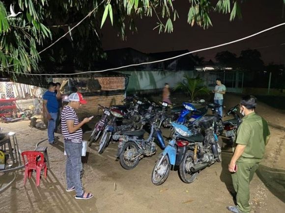 Mua xe trộm cắp ở TP.HCM rồi tuồn qua Campuchia tiêu thụ: Công an triệt phá - ảnh 1