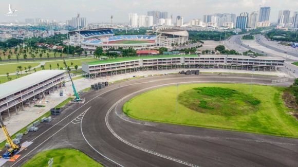 Vì sao chặng đua xe F1 tại Việt Nam 2020 bị hủy? - Ảnh 1.