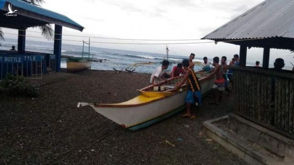 Philippines sơ tán hàng ngàn người tránh ‘siêu bão mạnh nhất thế giới Goni - Ảnh 4.