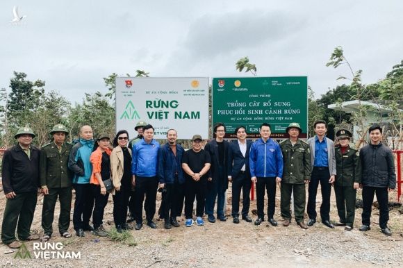 Hà Anh Tuấn khởi trồng 2 cánh rừng đầu tiên trong dự án 'Rừng Việt Nam' - ảnh 4