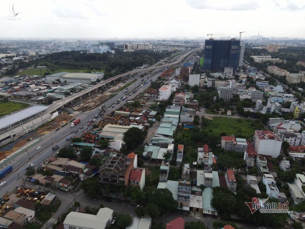 Bến xe hiện đại nhất Việt Nam chờ ngày khai trương