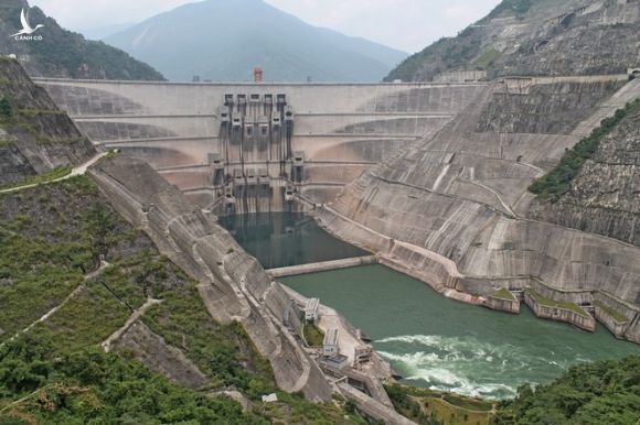 Đập thủy điện Tiểu Loan của Trung Quốc ở thượng nguồn sông Mê Kông /// WDRG