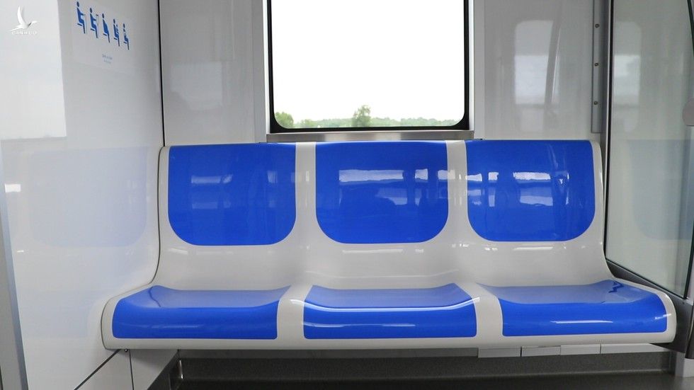 Trải nghiệm tiện ích bên trong đoàn tàu metro hiện đại tuyến Bến Thành - Suối Tiên - ảnh 5