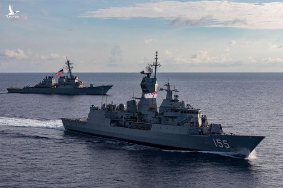 Tàu chiến Mỹ - Australia tập trận tại Biển Đông - 1