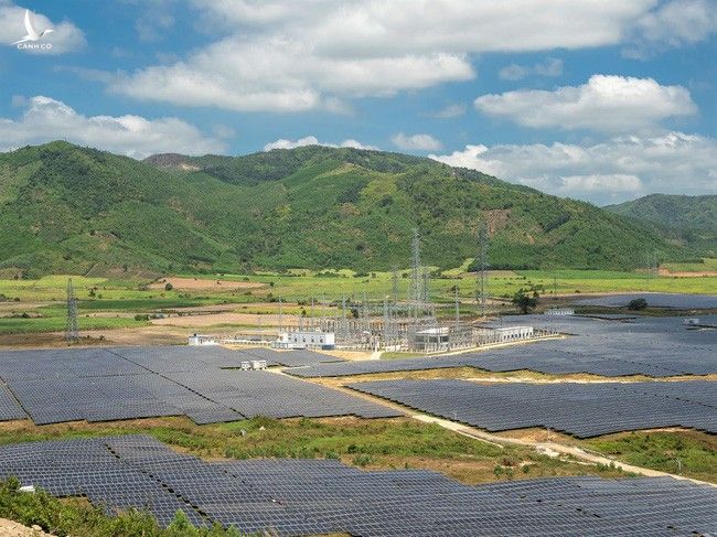 Việt Nam sắp có nhà máy điện mặt trời lớn nhất Đông Nam Á - Ảnh 1.