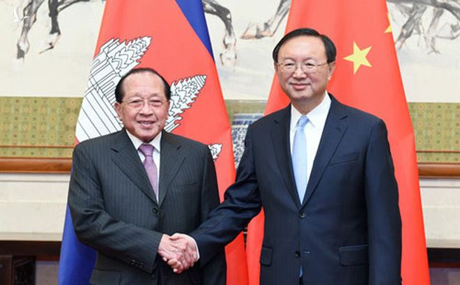 Tân Hoa Xã đưa tin Phó Thủ tướng Campuchia hoan nghênh tuyên bố của Trung Quốc về phán quyết biển Đông