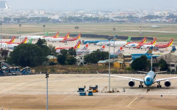 Sân bay Tân Sơn Nhất đang được mở rộng do quá tải. Ảnh: Quỳnh Trần.
