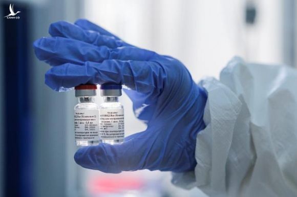 Bộ Ngoại giao thông tin thời gian vaccine COVID-19 của Nga về Việt Nam - 1