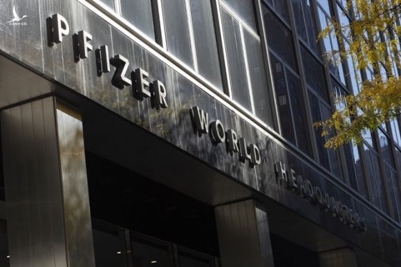 Trụ sở của Pfizer ở New York, Mỹ /// AFP
