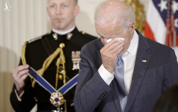 [ẢNH] Cuộc đời thăng trầm của Joe Biden - Ảnh 14.