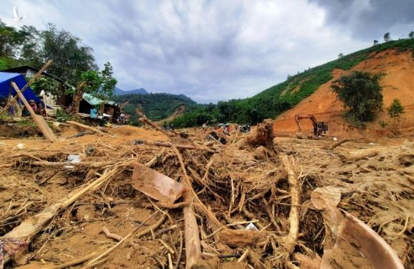 Cận cảnh ngôi làng bị lũ quét ‘xóa sổ’ trong vài phút ở Quảng Nam - ảnh 5