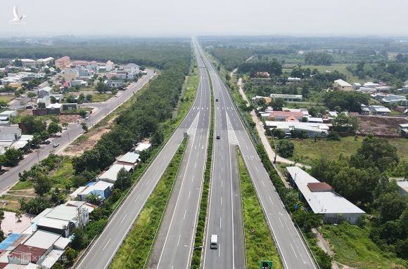 Cao tốc TP HCM - Long Thành - Dầu Giây đi qua huyện Long Thành )Đồng Nai) hồi tháng 9/2020. Ảnh: Phước Tuấn