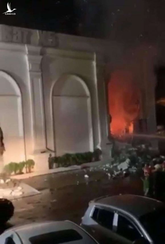 Cháy quán karaoke ở Vĩnh Phúc, 3 người dự tiệc sinh nhật tử vong