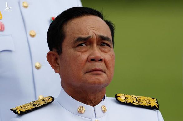 Thủ tướng Thái Lan đe dùng tất cả luật chống người biểu tình - Ảnh 1.