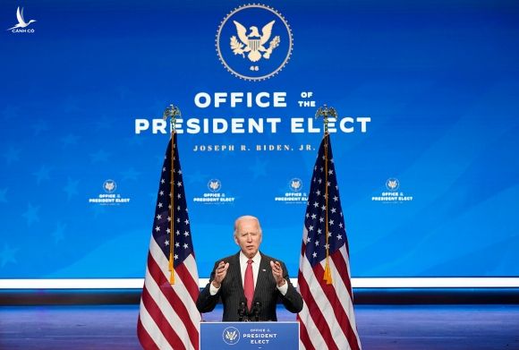 Tổng thống đắc cử Joe Biden phát biểu trong cuộc họp báo ở thành phố Wilmington, bang Delaware, hôm 19/11. Ảnh: AP.