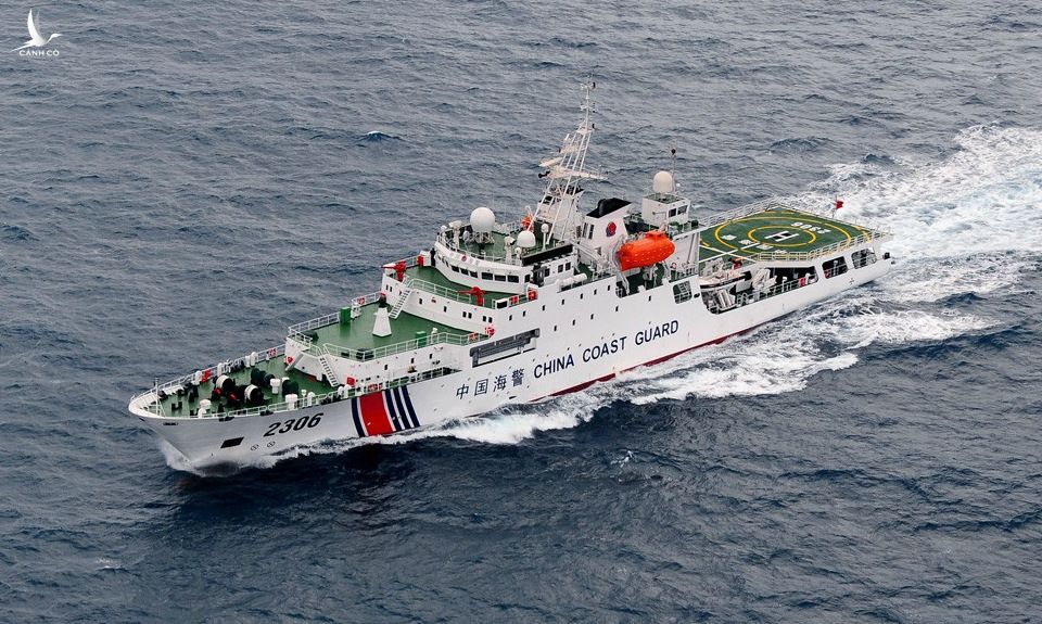 Tàu hải cảnh Trung Quốc trong một chuyến áp sát Senkaku/Điếu Ngư. Ảnh: JCG.
