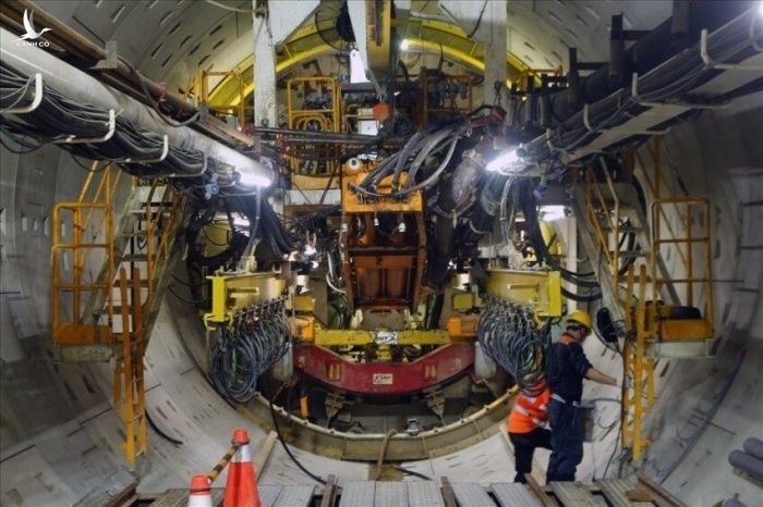 Robot nặng 850 tấn đào hầm đường sắt Nhổn ga Hà Nội