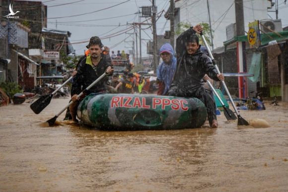 Cuồng phong Vamco - Cơn bão số 13 đang vào Biển Đông vừa khiến Philippines khốn đốn thế nào? - Ảnh 7.