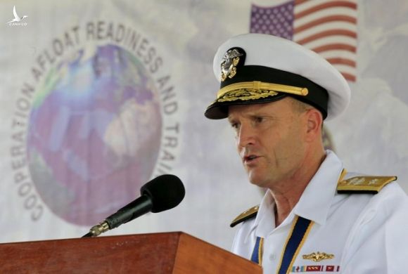 Phó đô đốc William Merz, tư lệnh Hạm đội 7 của Hải quân Mỹ /// Reuters