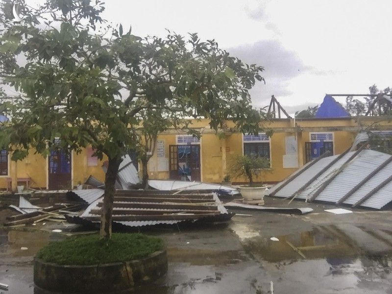 Hình ảnh về thiệt hại do bão số 13 ở Thừa Thiên - Huế - ảnh 8