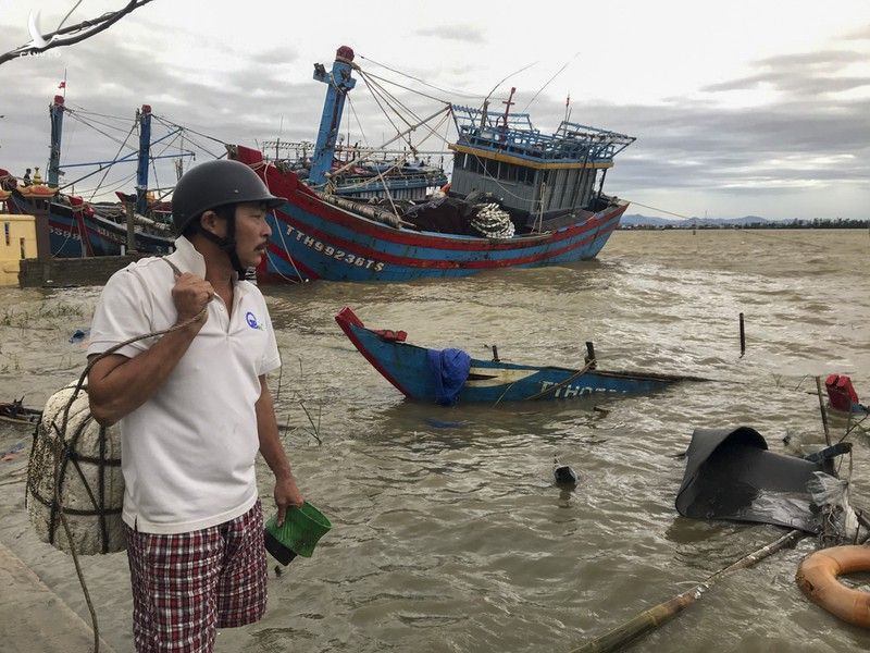 Hình ảnh về thiệt hại do bão số 13 ở Thừa Thiên - Huế - ảnh 11