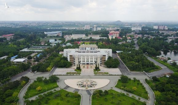 Khu đô thị Đại học Quốc gia TP HCM nằm giáp ranh quận Thủ Đức, TP HCM và TP Dĩ An, Bình Dương. Ảnh: Quỳnh Trần.