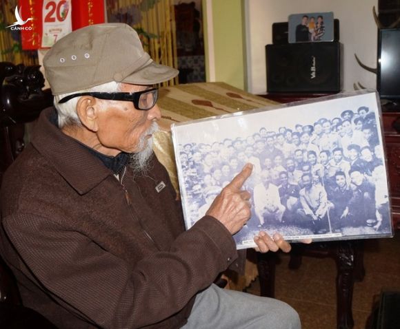 Người lính gần 100 tuổi kể về nhiệm vụ bảo vệ đại bàng trắng chở Bác Hồ - 2