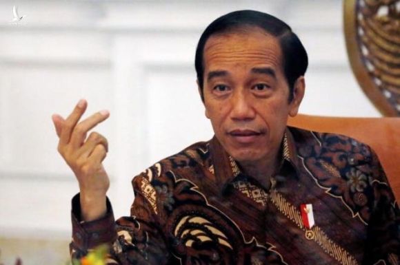 Tổng thống Indonesia thay một lúc 6 bộ trưởng - 1
