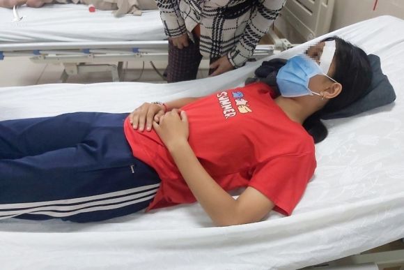 Nữ sinh ở Tây Ninh bị đánh nhập viện sau tai nạn giao thông