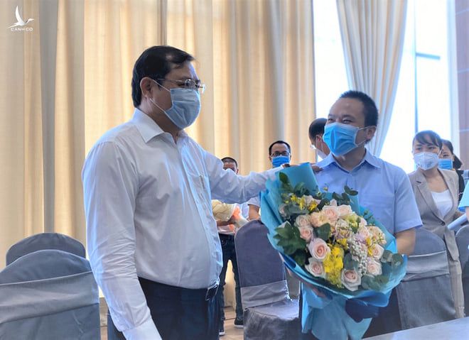 Ông Huỳnh Đức Thơ nói lời tâm can trước khi rời chức Chủ tịch UBND TP Đà Nẵng - Ảnh 4.
