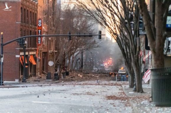 Mỹ: Phát hiện đáng ngờ trong vụ nổ ở TP Nashville - Ảnh 5.