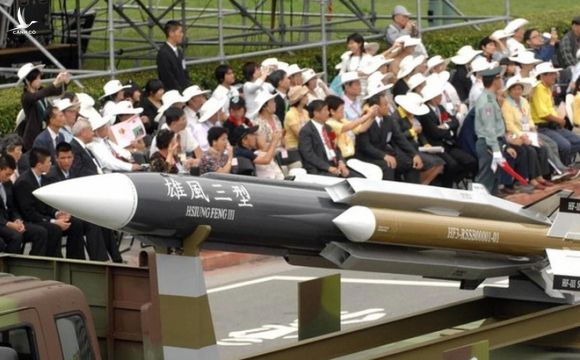 “Sát thủ diệt hạm” giúp Đài Loan hạ gục hàng không mẫu hạm Trung Quốc