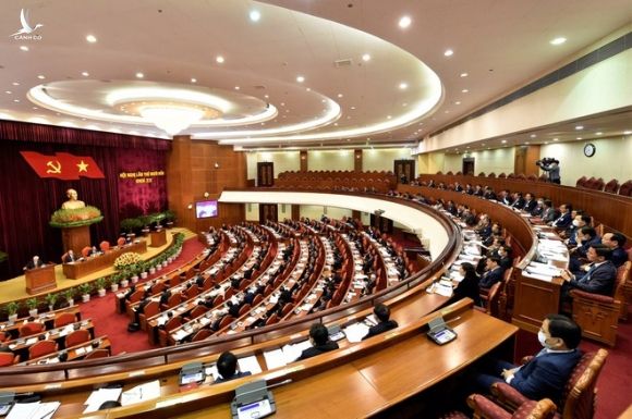 'Cân nhắc thận trọng bỏ phiếu nhân sự Bộ Chính trị, Ban Bí thư khóa XIII' - ảnh 2
