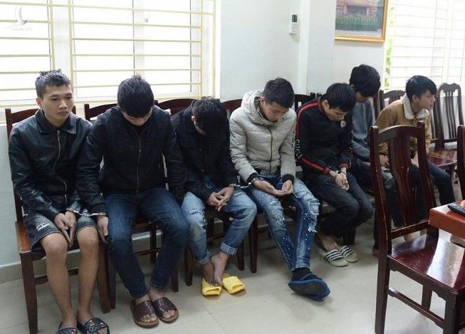 16 trinh sát Hà Nội vào Quảng Trị bắt nhóm hacker trẻ 