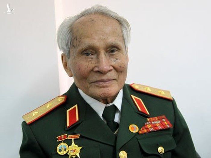 Trung tướng Nguyễn Quốc Thước được Chủ tịch nước tặng Danh hiệu cao quý - Ảnh 1.