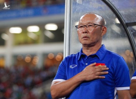 HLV Park Hang Seo: Bảo vệ chức vô địch là gánh nặng của bóng đá Việt Nam - 3