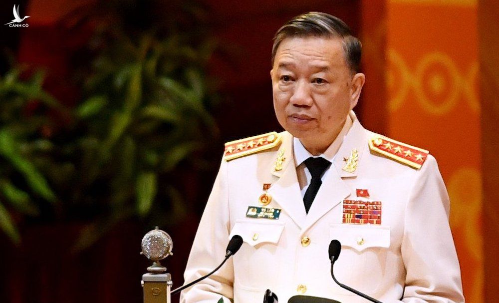 Đại tướng Tô Lâm, Bộ trưởng Công an phát biểu tham luận tại Đại hội Đảng lần thứ XIII, ngày 27/1. Ảnh: Giang Huy